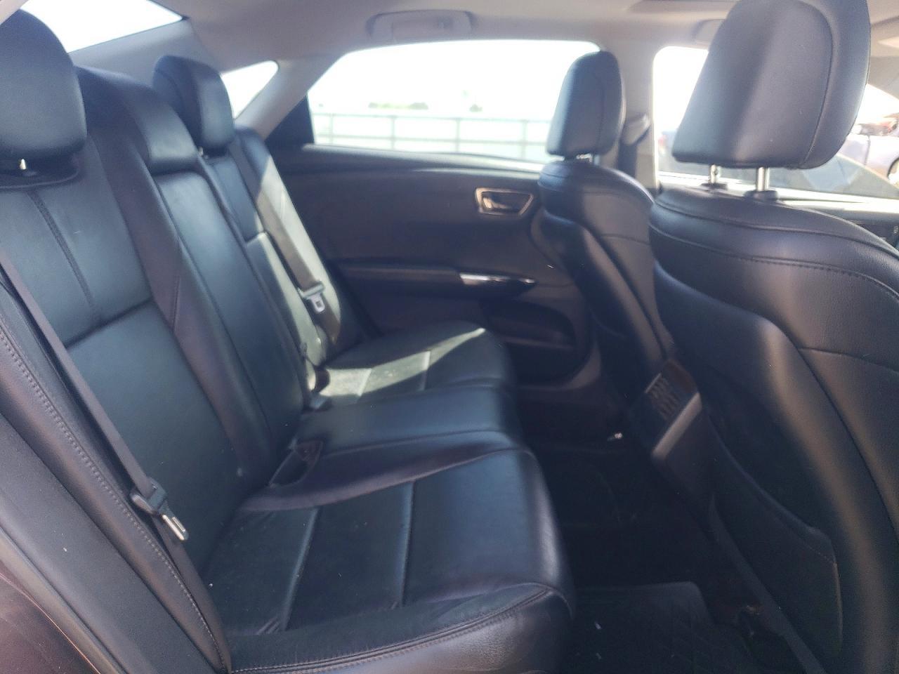 2013 TOYOTA Avalon