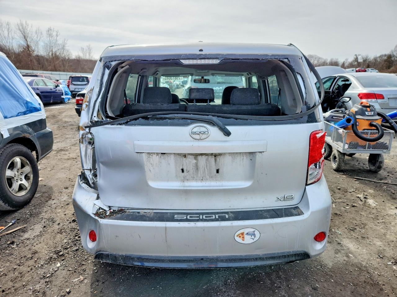 2015 SCION xB