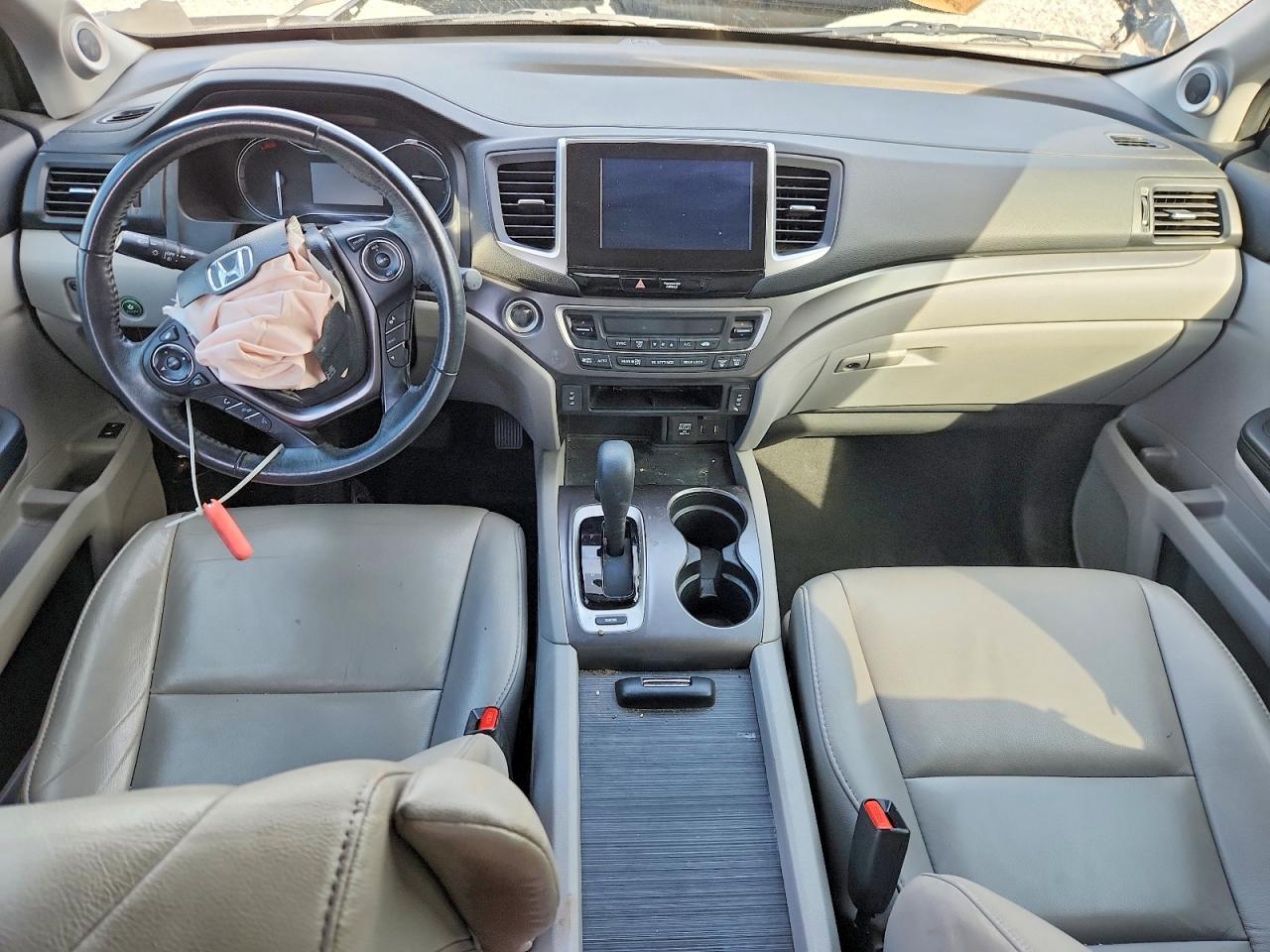 2017 HONDA PILOT