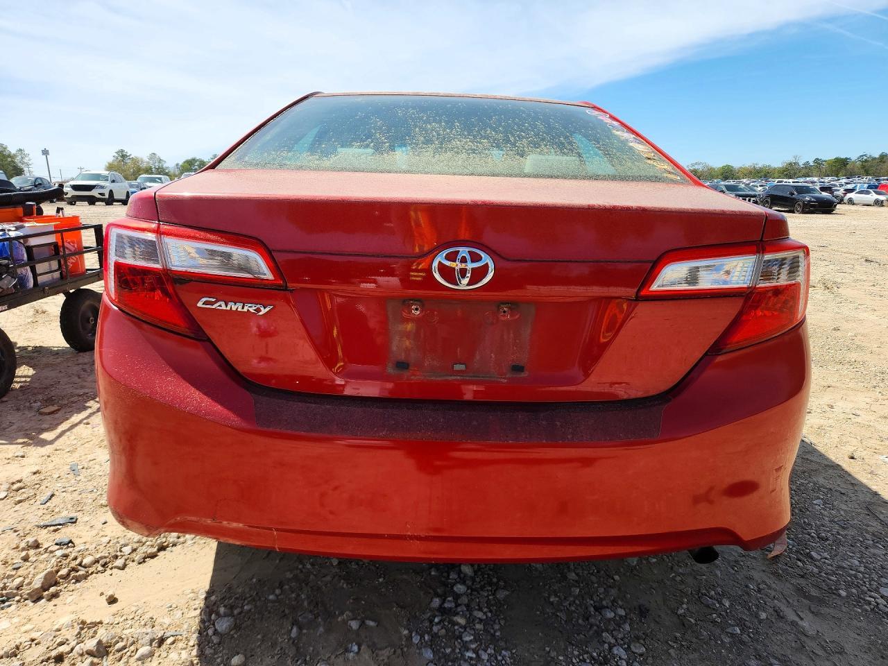 2012 TOYOTA CAMRY
