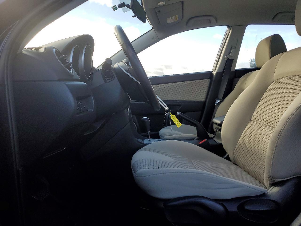 2009 MAZDA 3