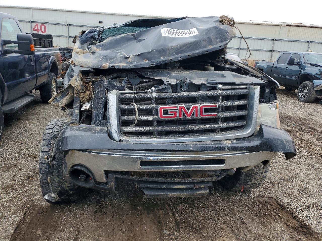 2010 GMC Sierra