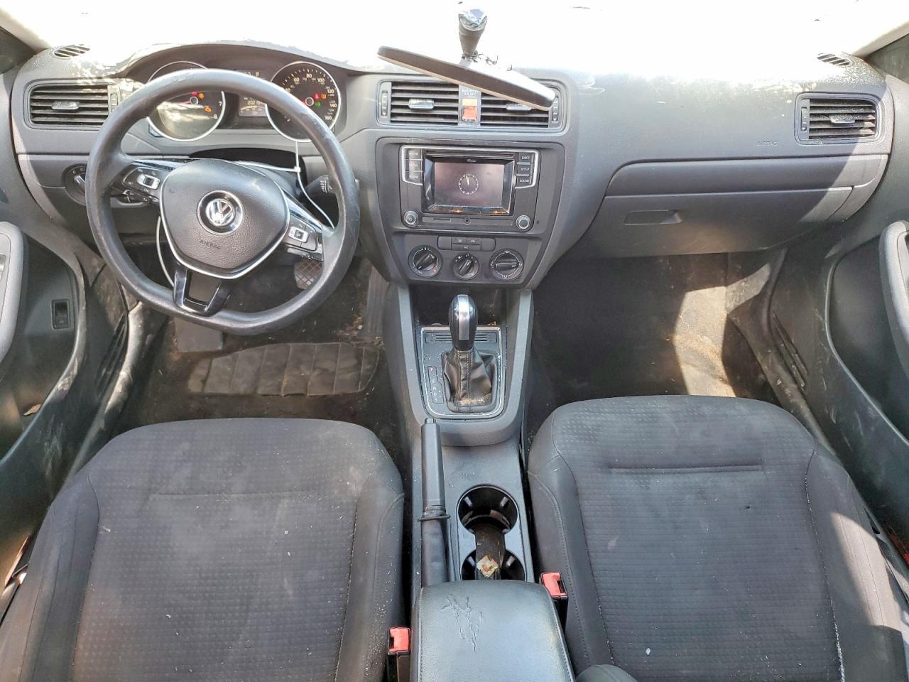 2016 VOLKSWAGEN JETTA
