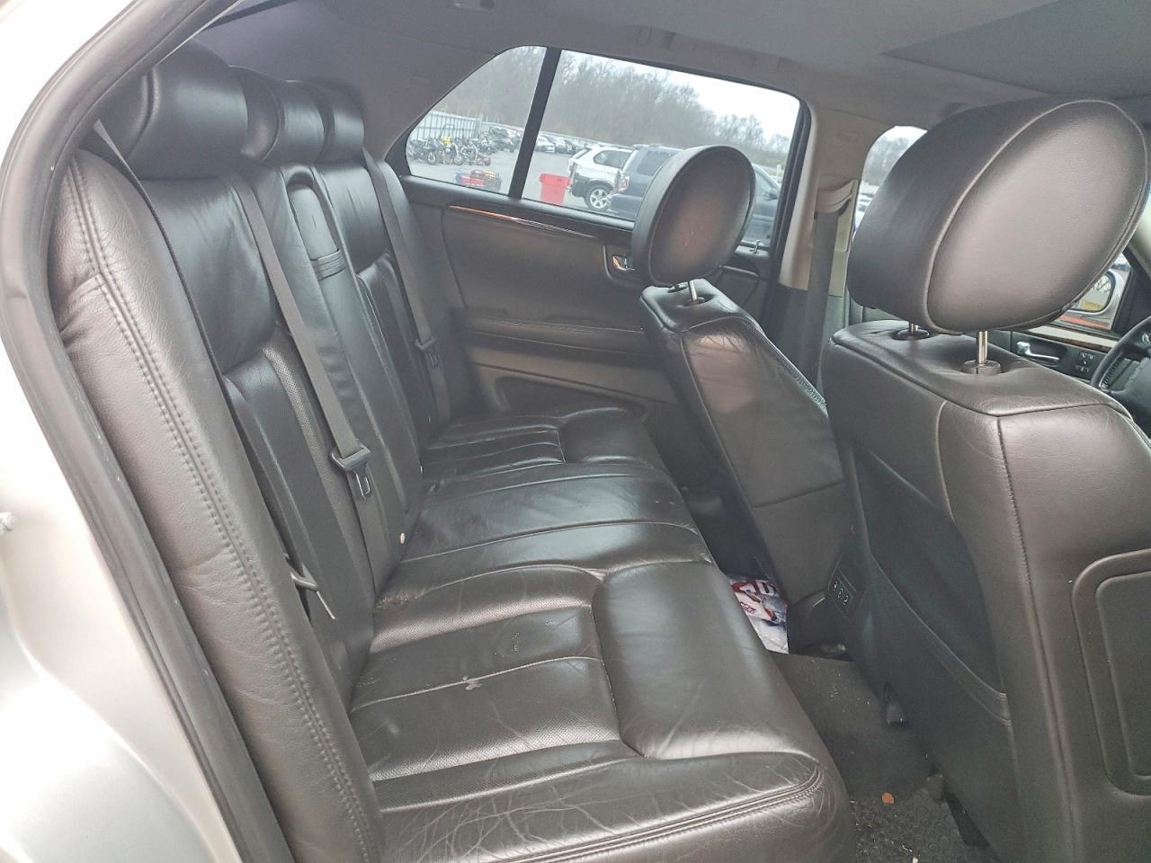 2011 CADILLAC DTS