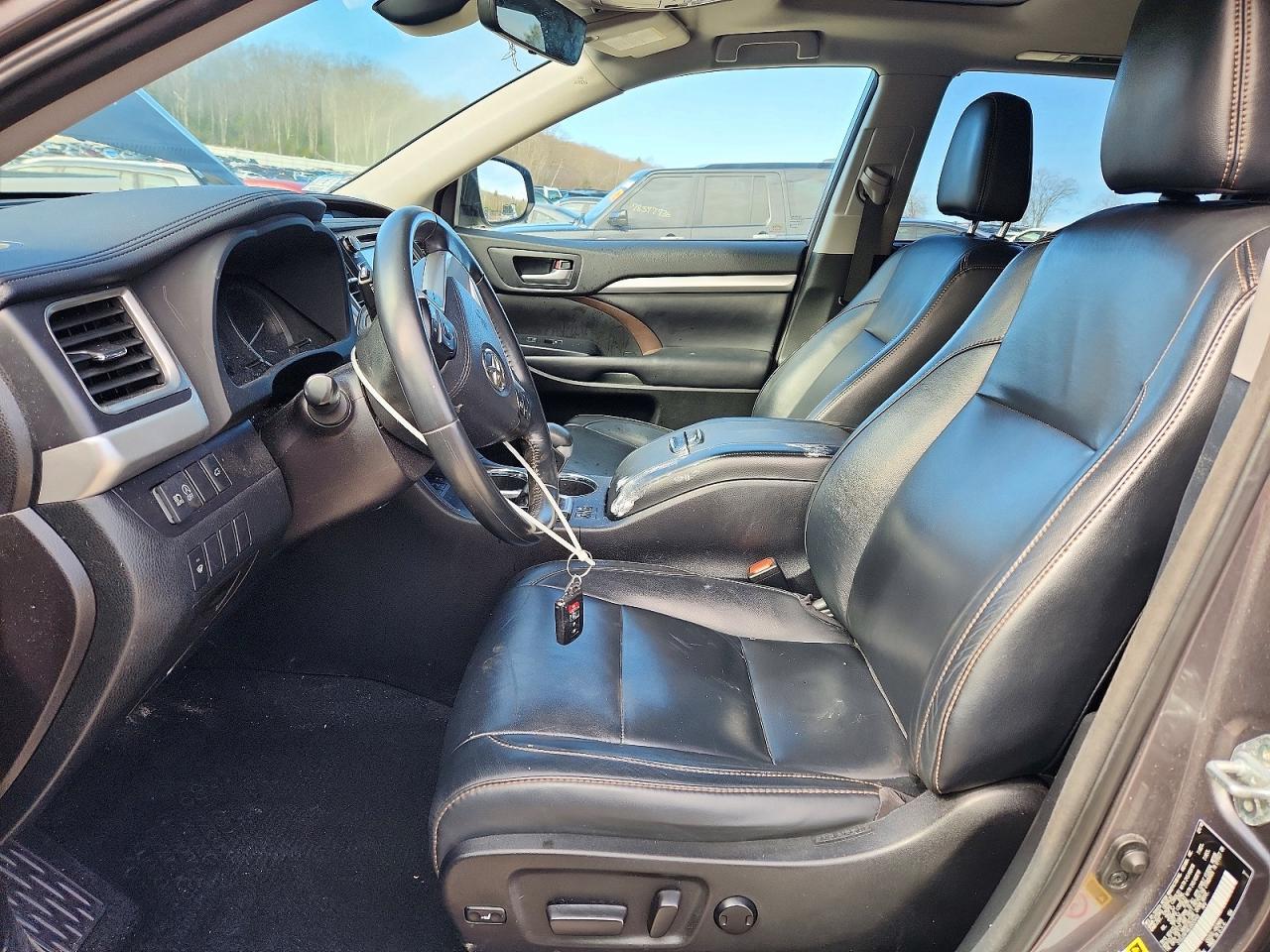 2018 TOYOTA HIGHLANDER