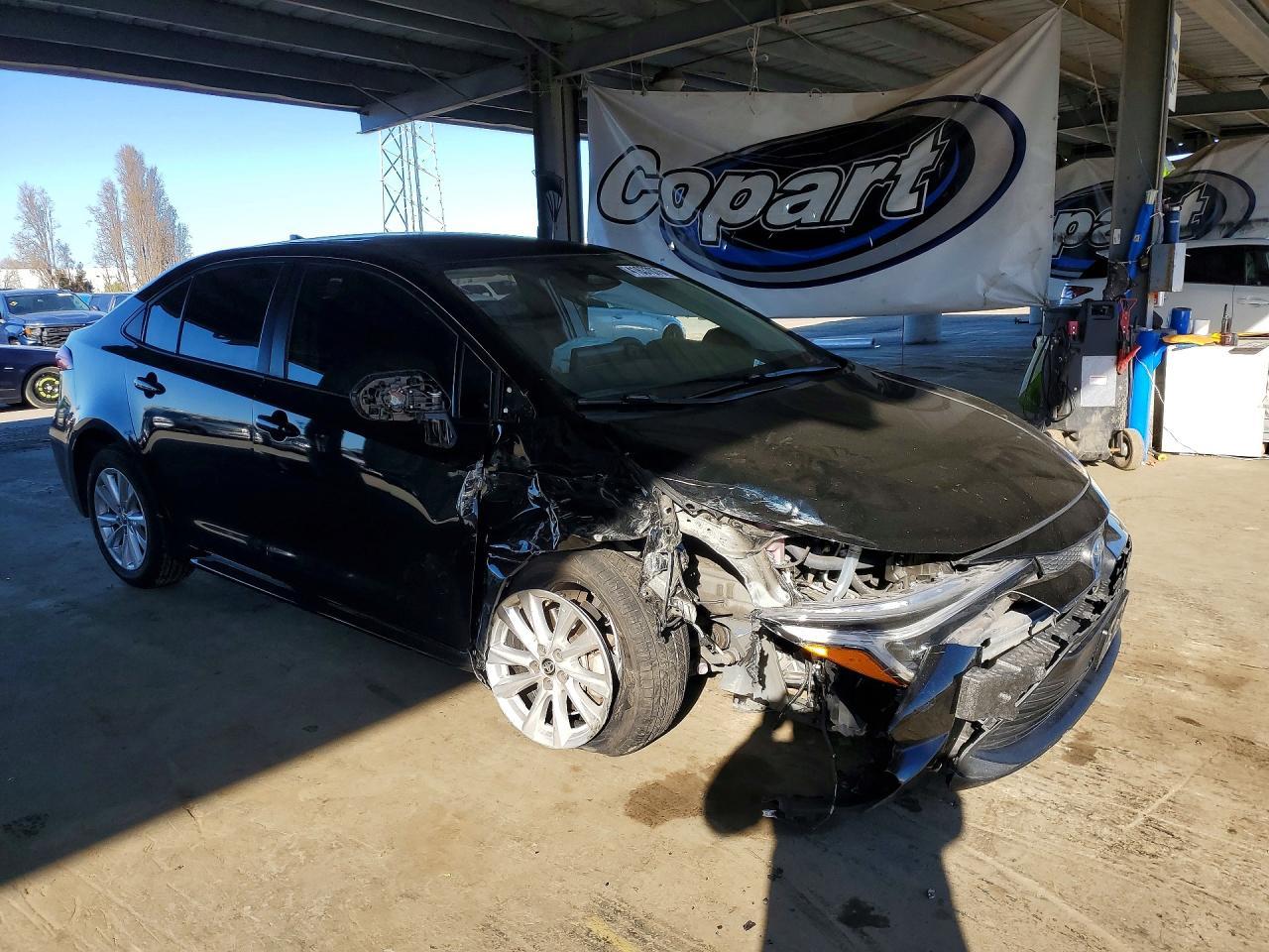 2024 TOYOTA COROLLA