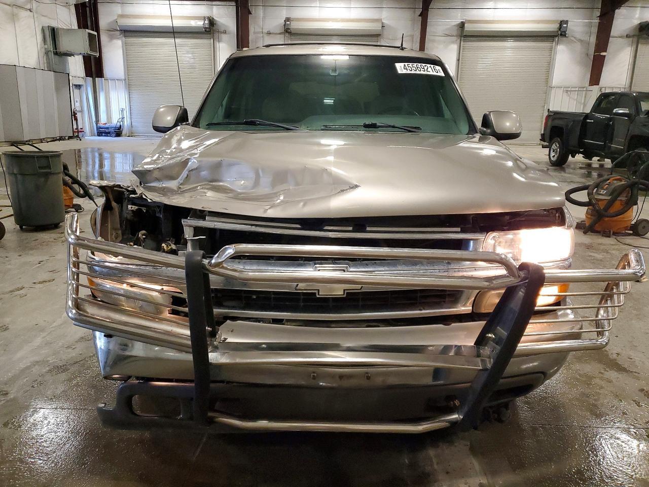 2002 CHEVROLET Tahoe