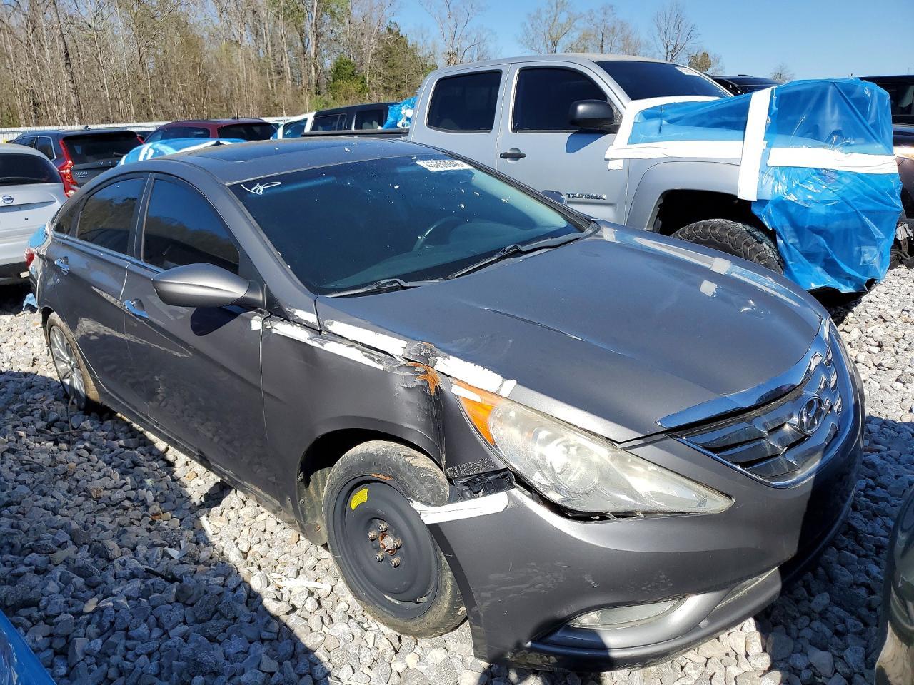 2013 HYUNDAI SONATA