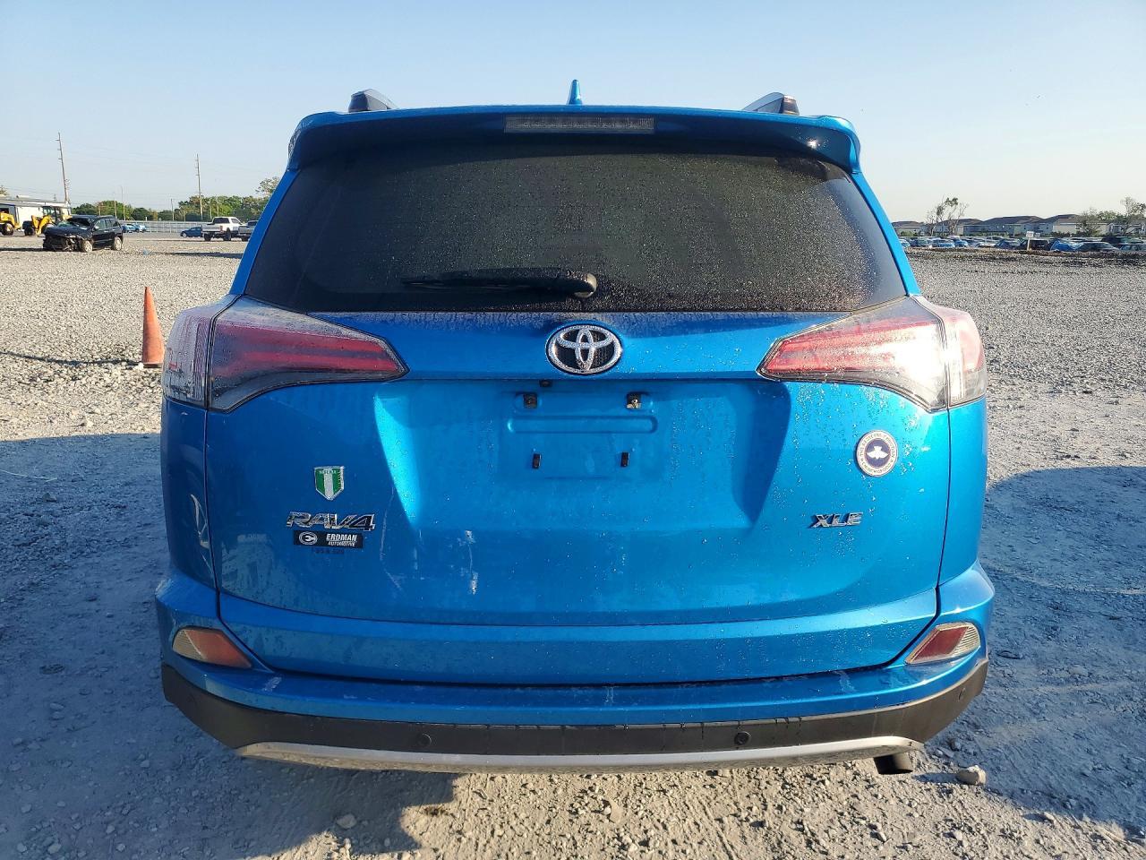 2018 TOYOTA RAV4