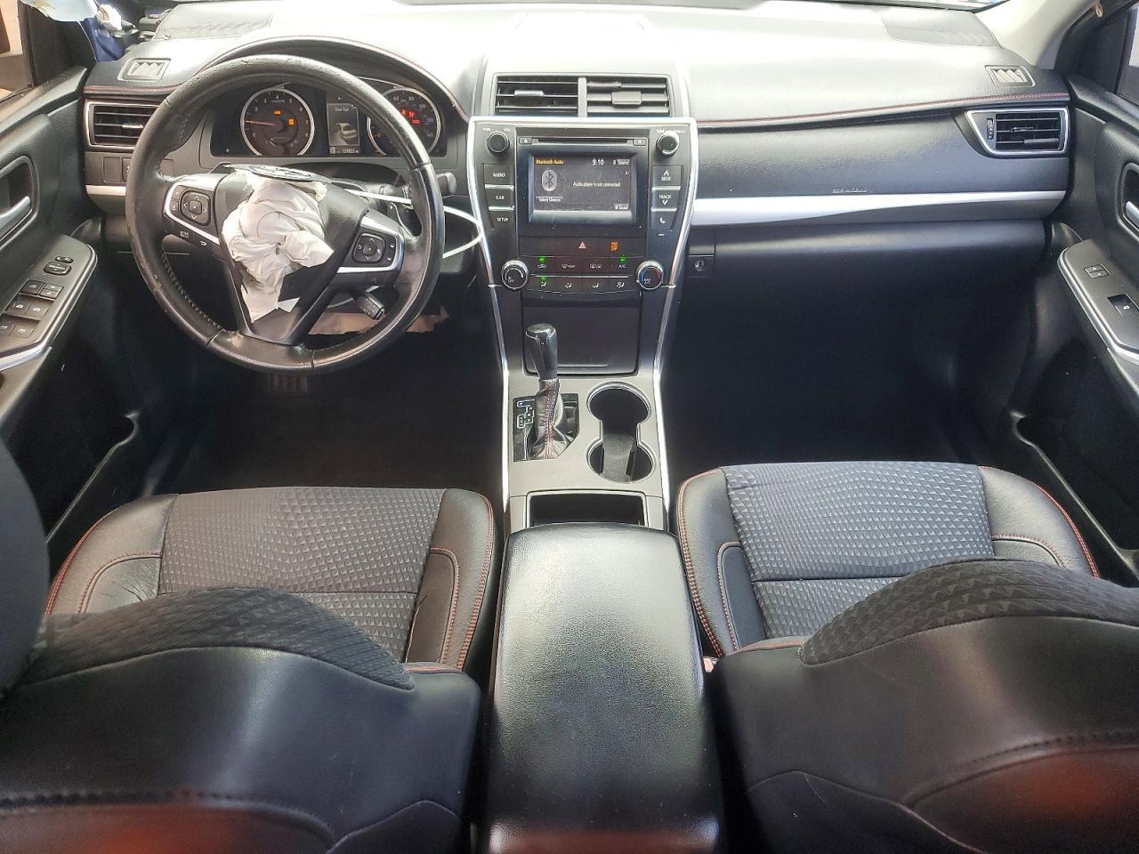 2015 TOYOTA CAMRY