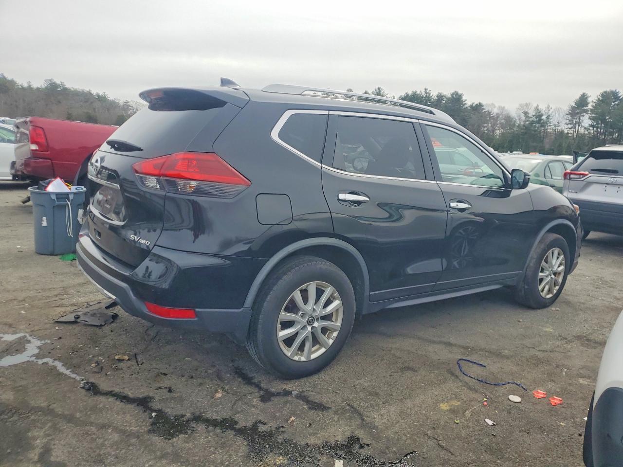 2018 NISSAN ROGUE