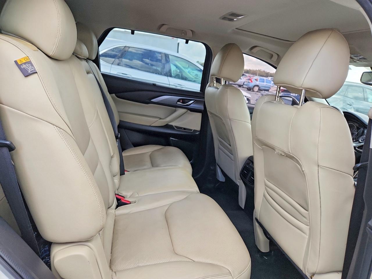2016 MAZDA CX-9