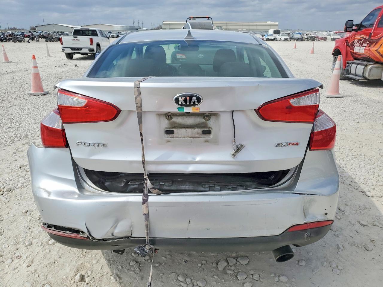 2014 KIA FORTE