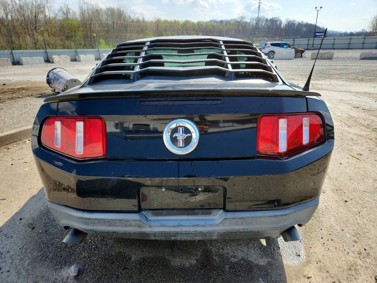 2012 FORD MUSTANG