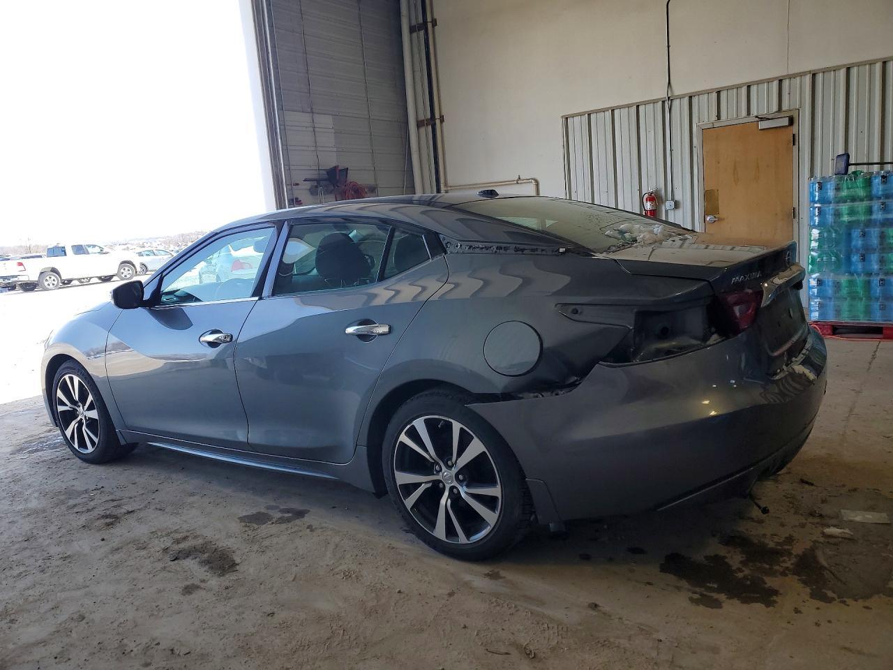 2017 NISSAN Maxima