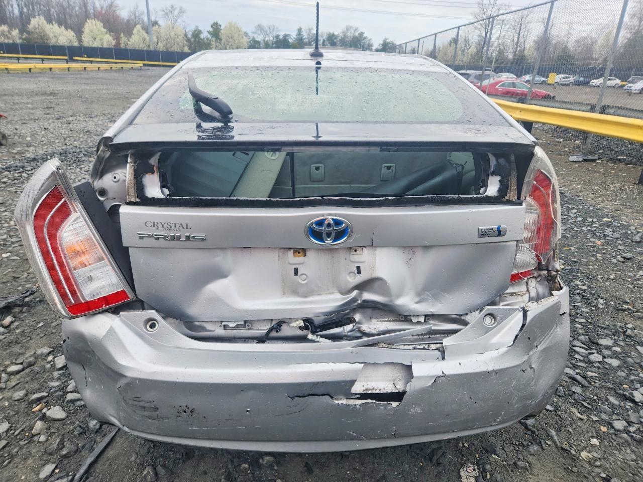 2015 TOYOTA PRIUS