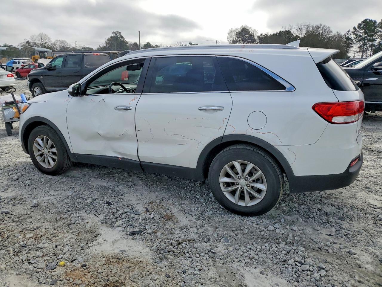 2017 KIA SORENTO