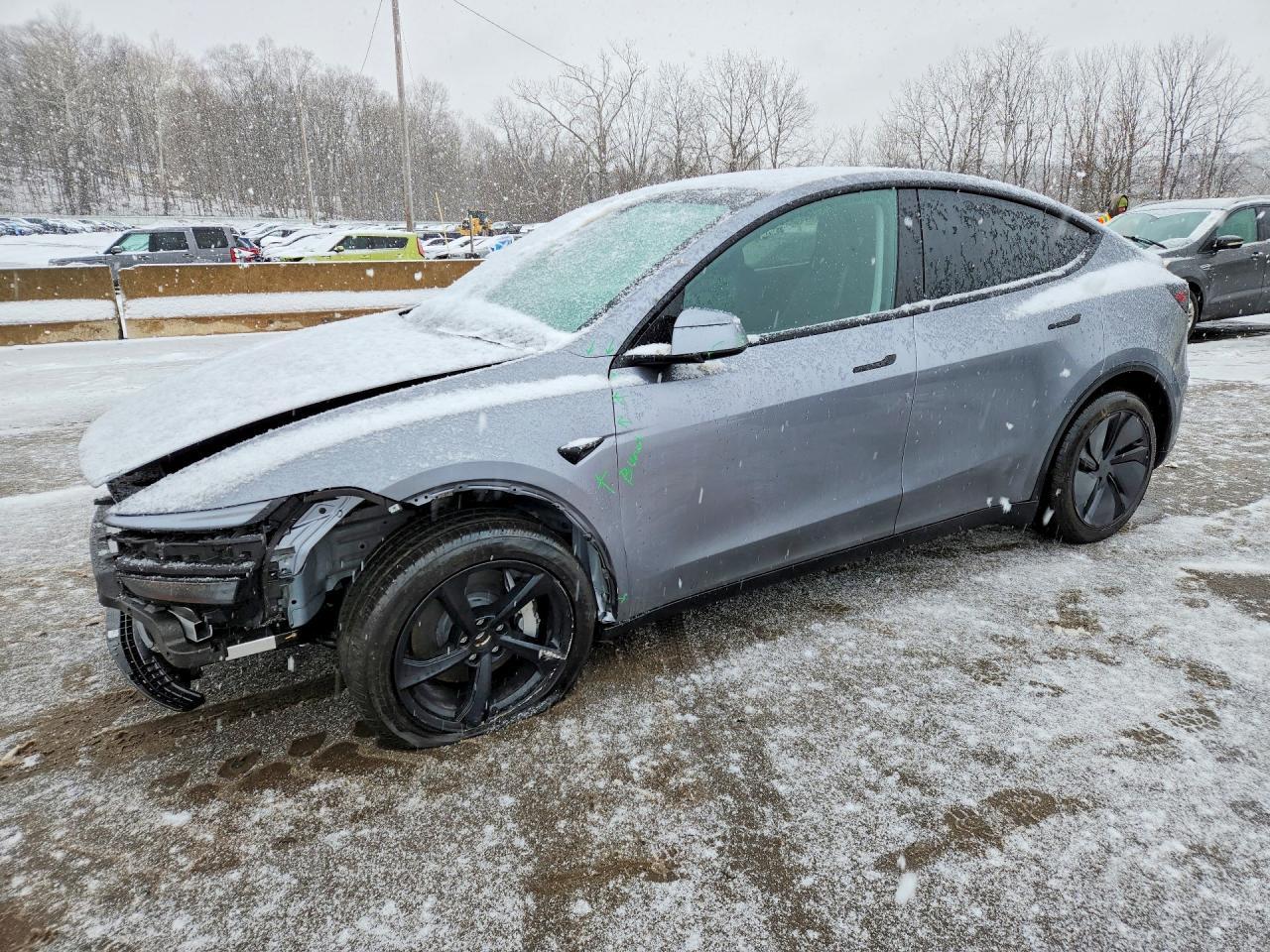 2026 TESLA MODEL Y