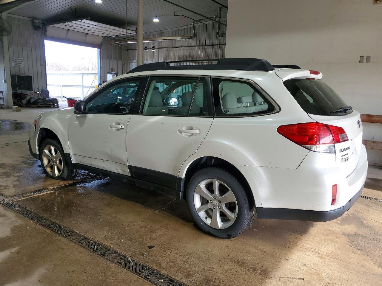 2014 SUBARU Outback