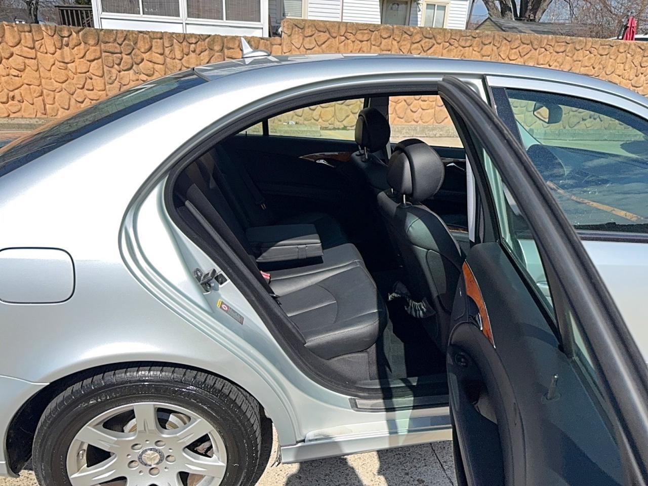 2008 MERCEDES-BENZ E-Class