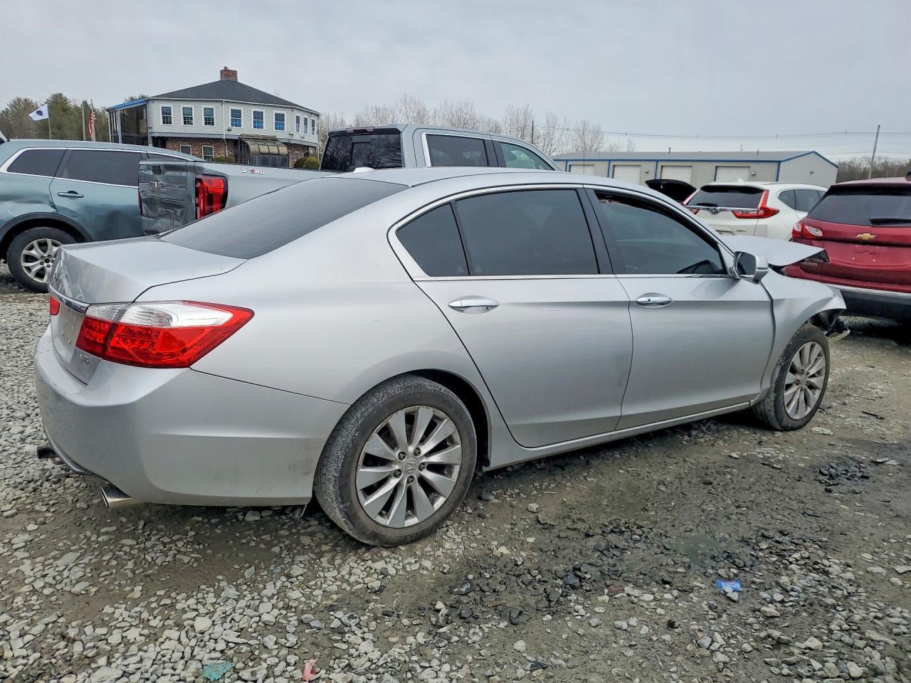 2015 HONDA ACCORD