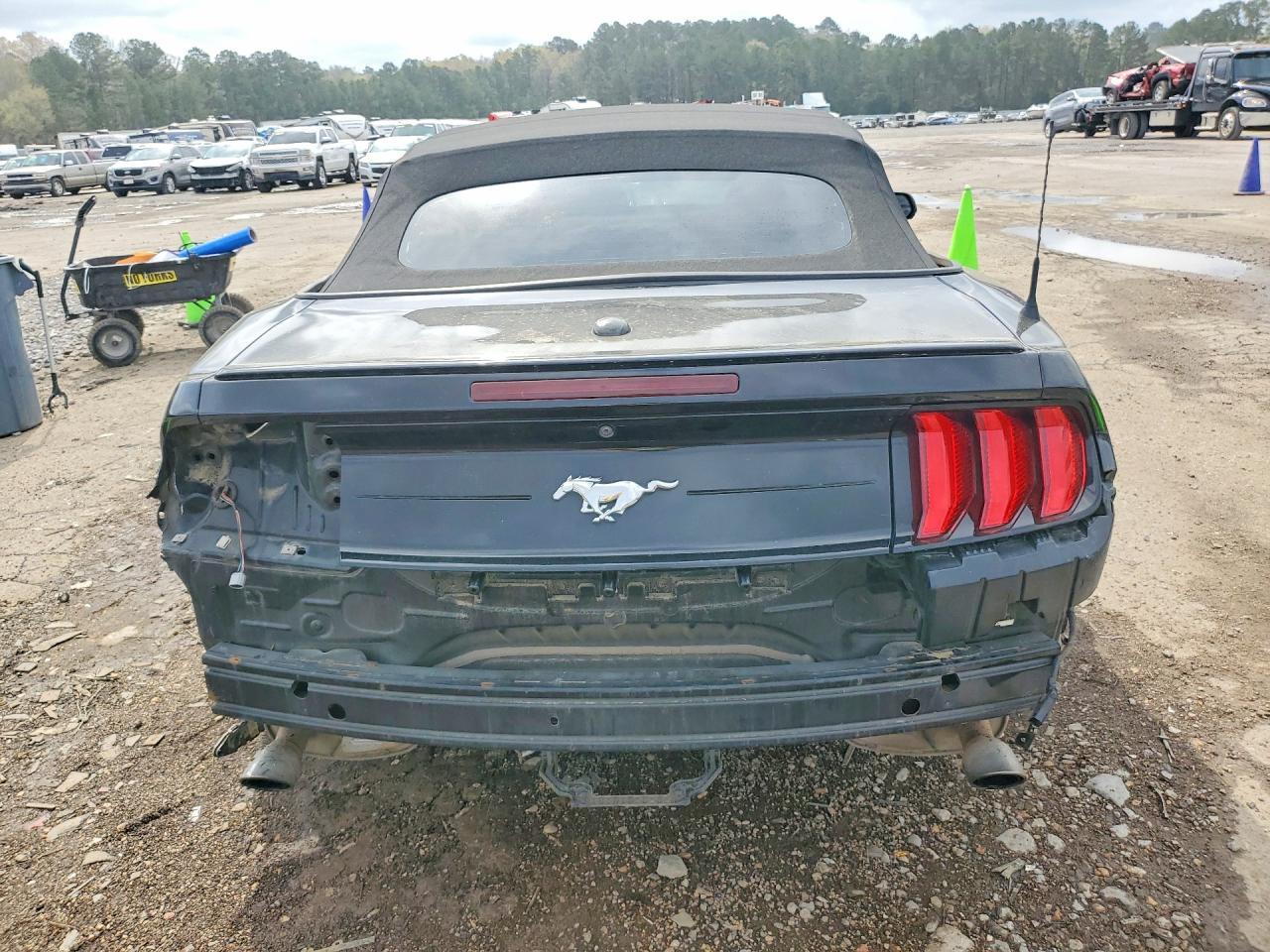 2020 FORD MUSTANG
