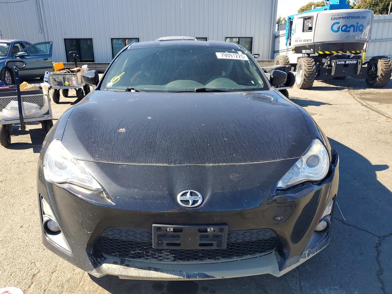 2016 SCION FR-S