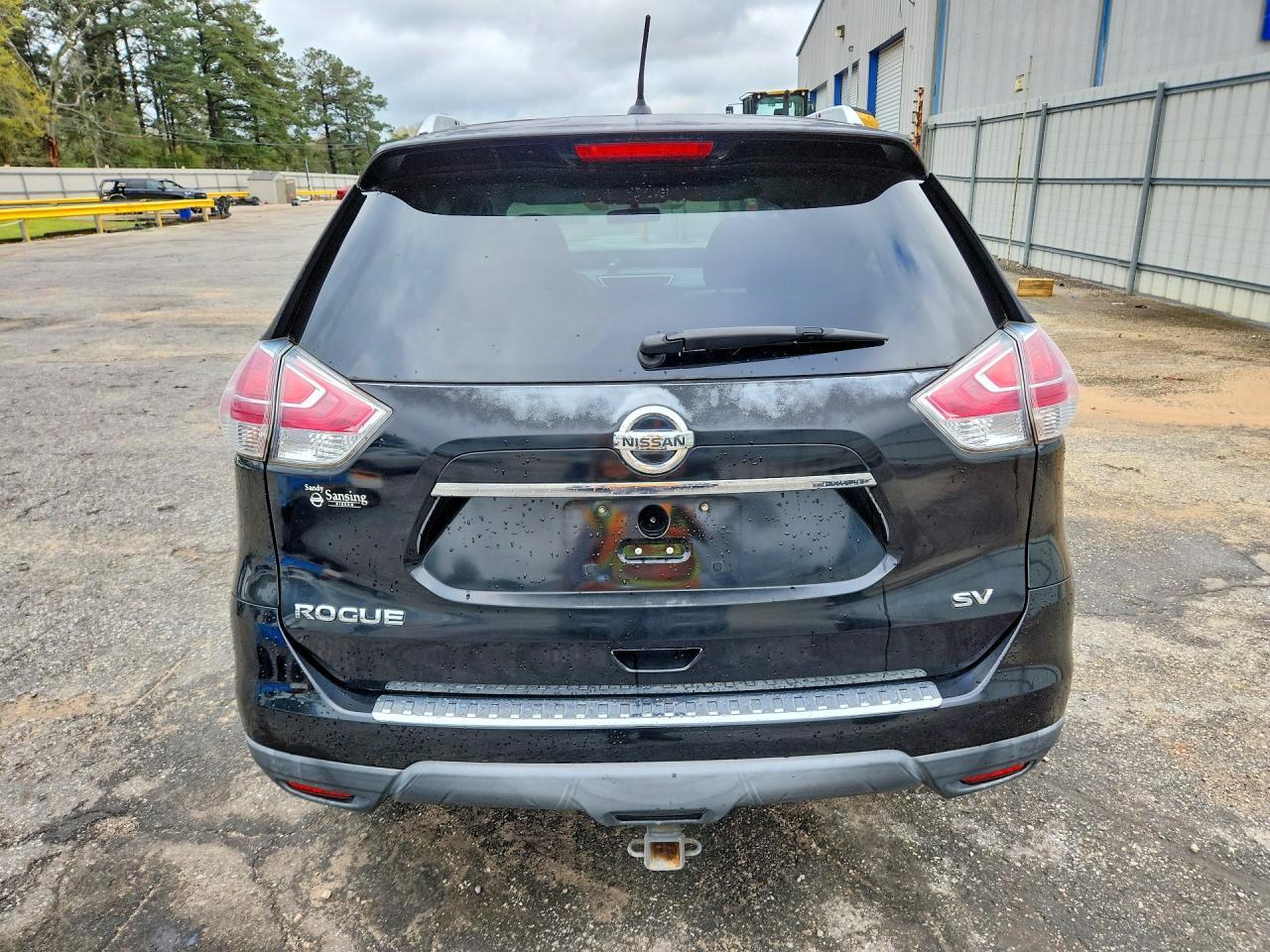 2015 NISSAN ROGUE