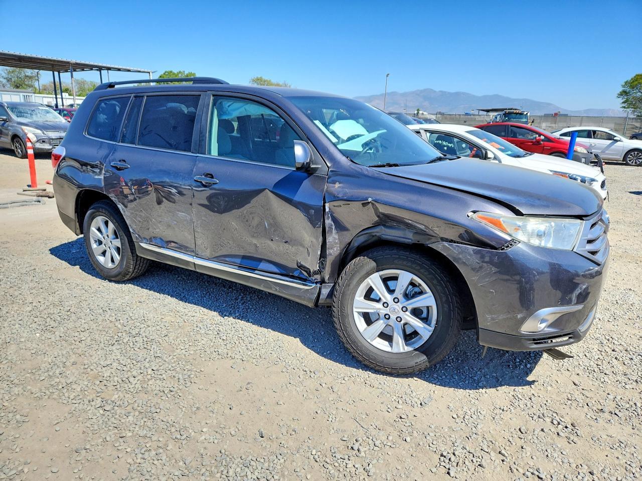 2012 TOYOTA HIGHLANDER