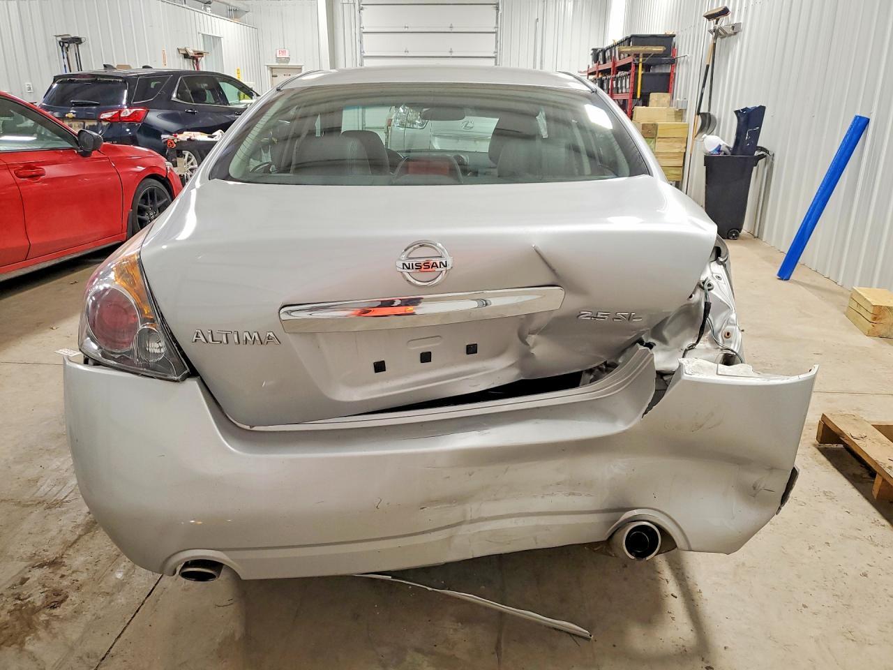 2011 NISSAN ALTIMA
