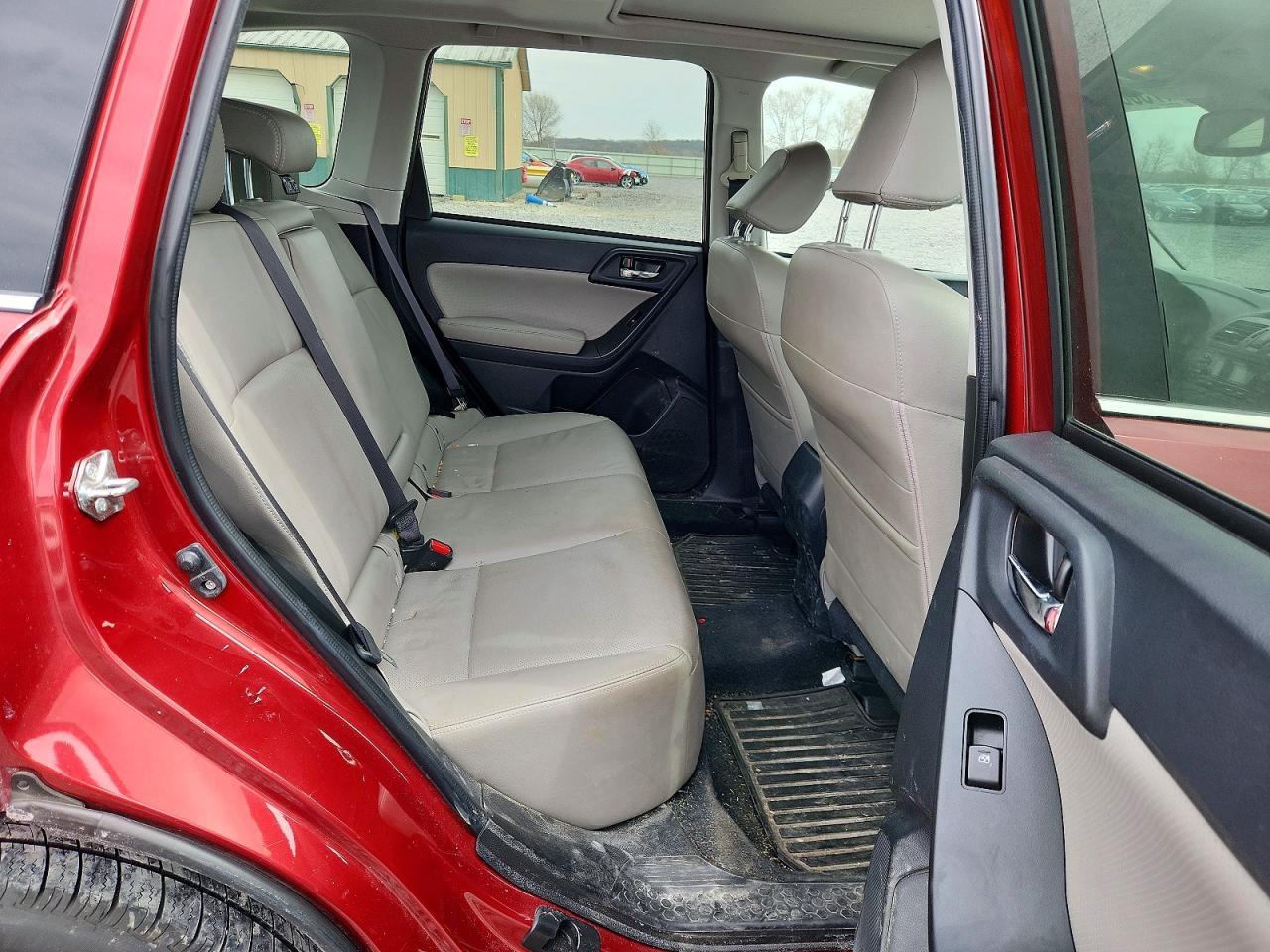 2015 SUBARU FORESTER