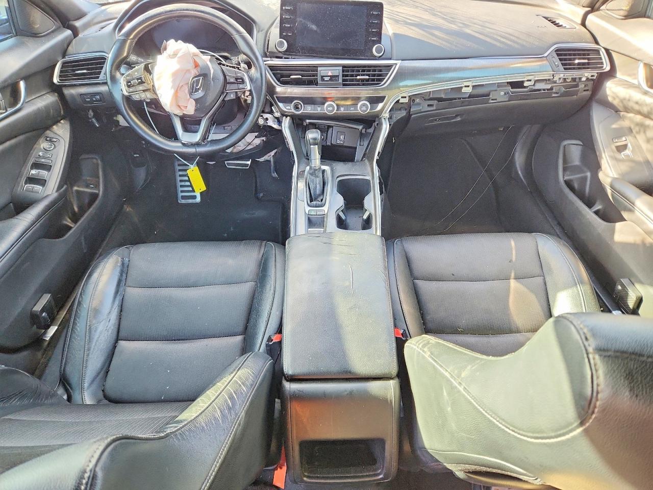 2018 HONDA ACCORD