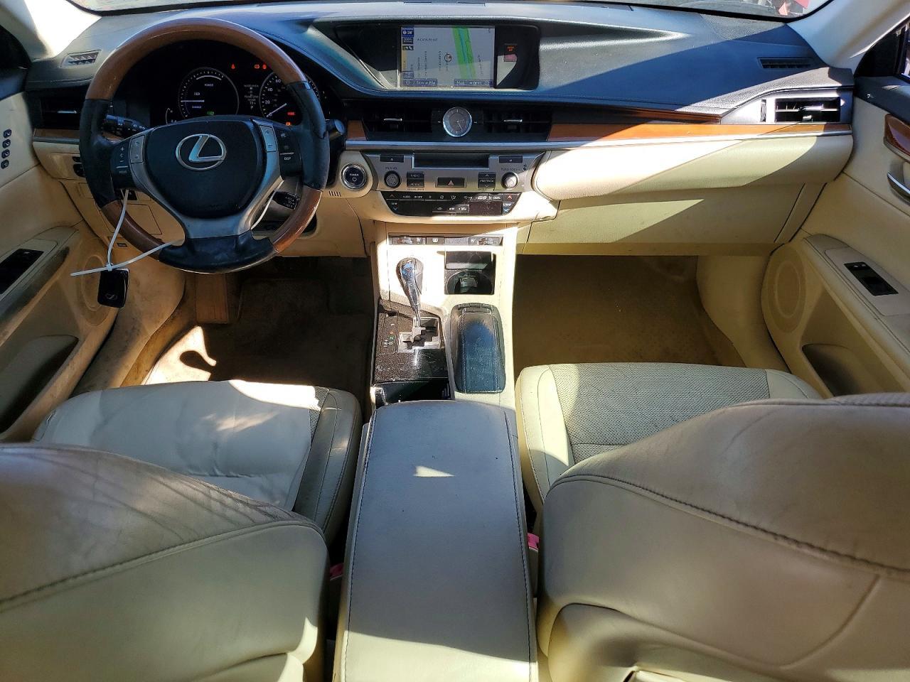 2013 LEXUS ES 300H