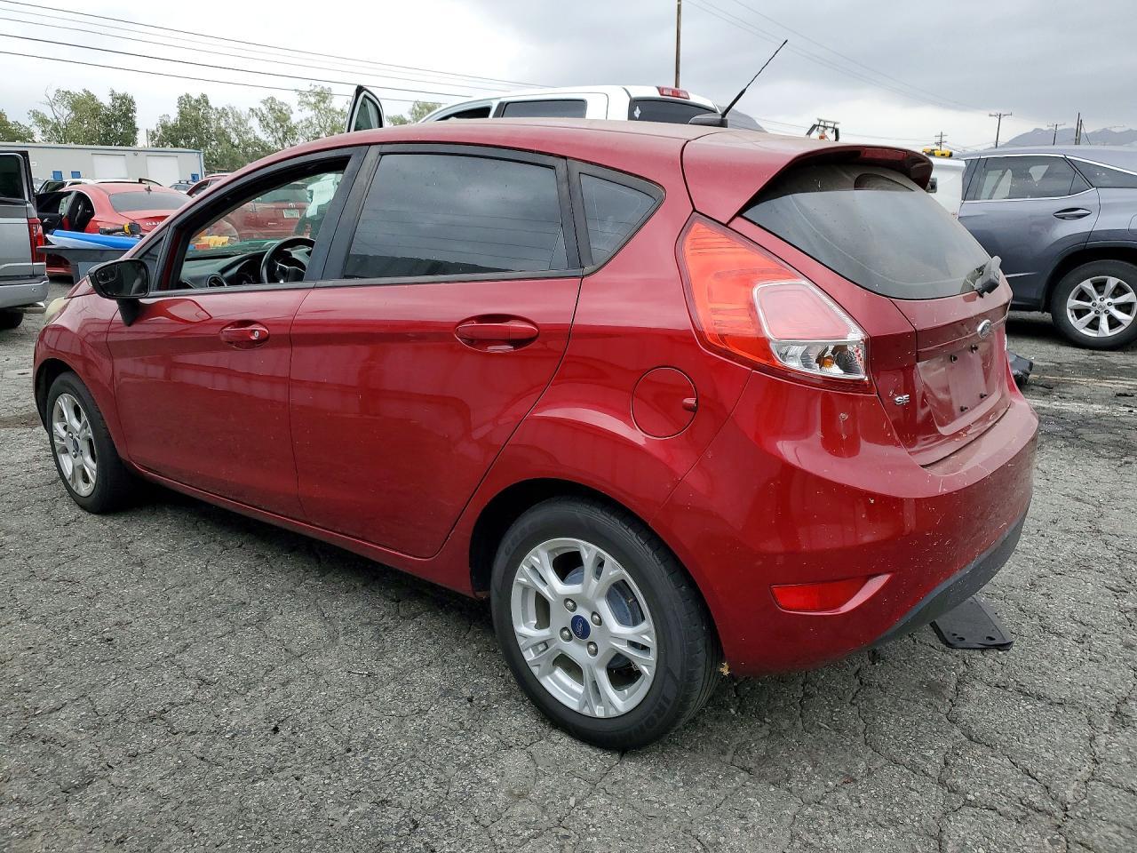 2015 FORD Fiesta