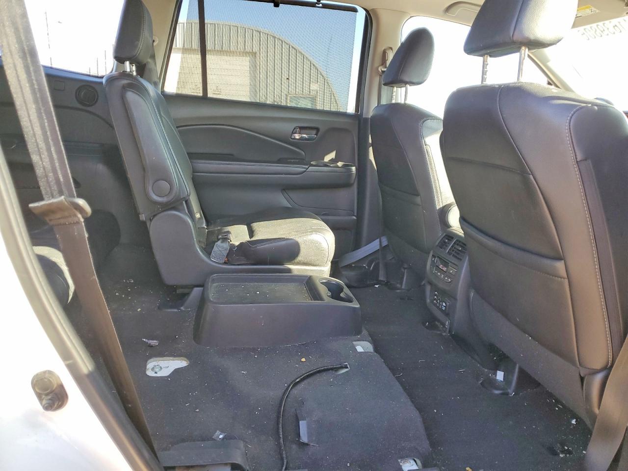 2017 HONDA PILOT