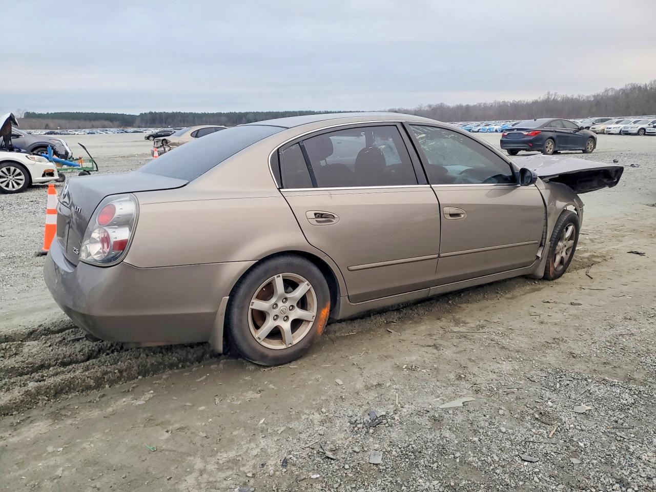 2005 NISSAN ALTIMA