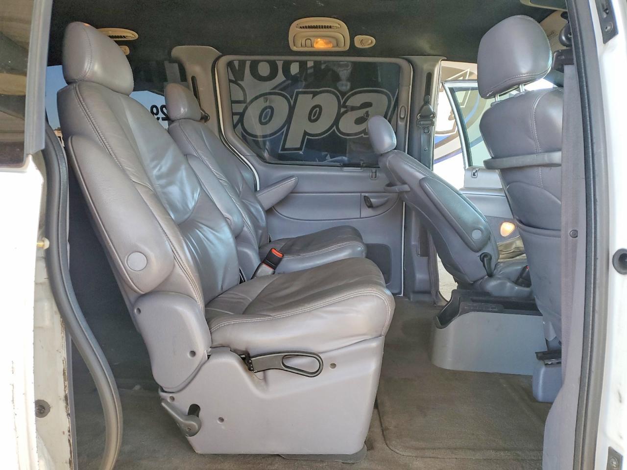 2000 DODGE GRAND CARAVAN