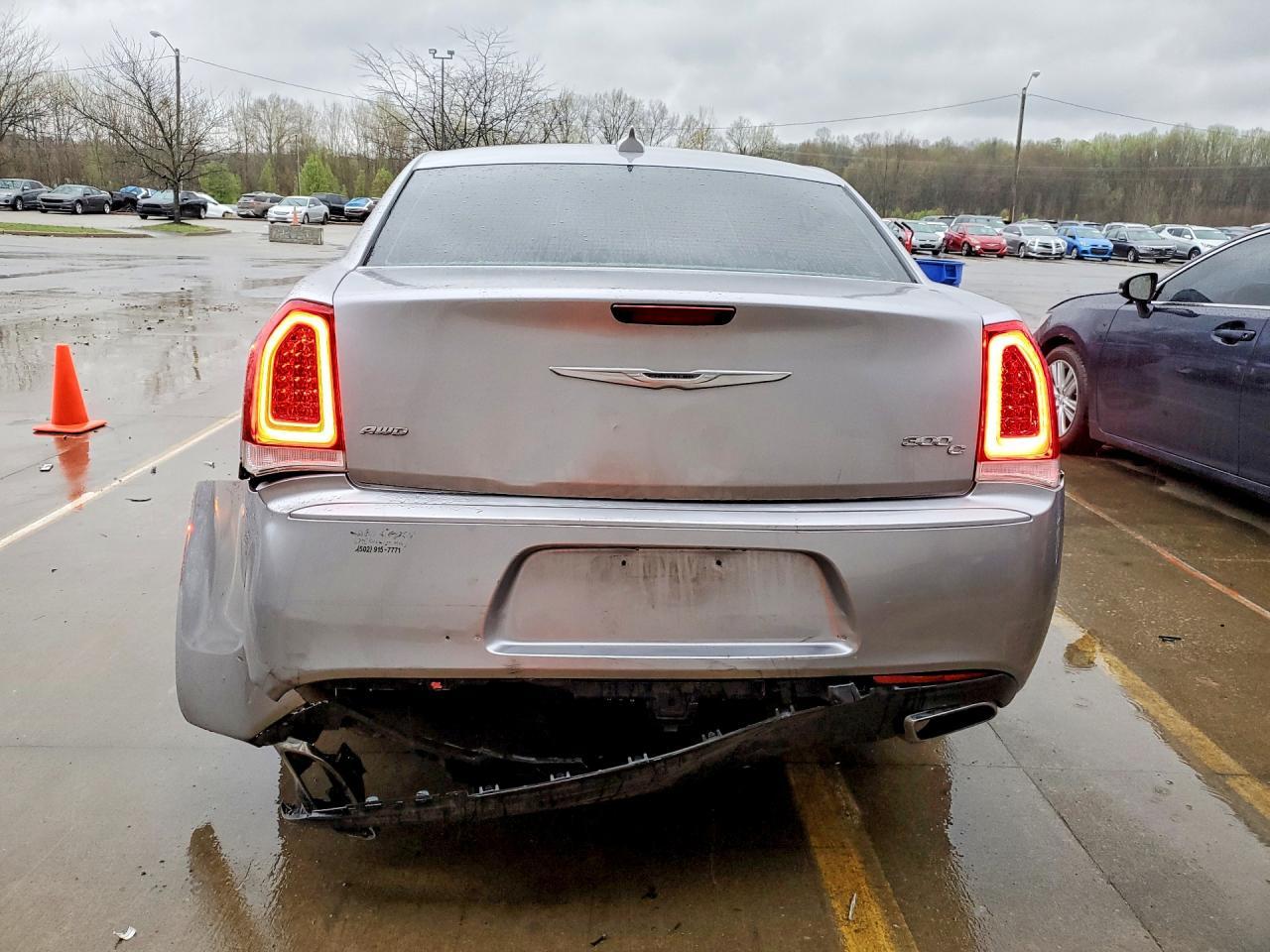 2016 CHRYSLER 300