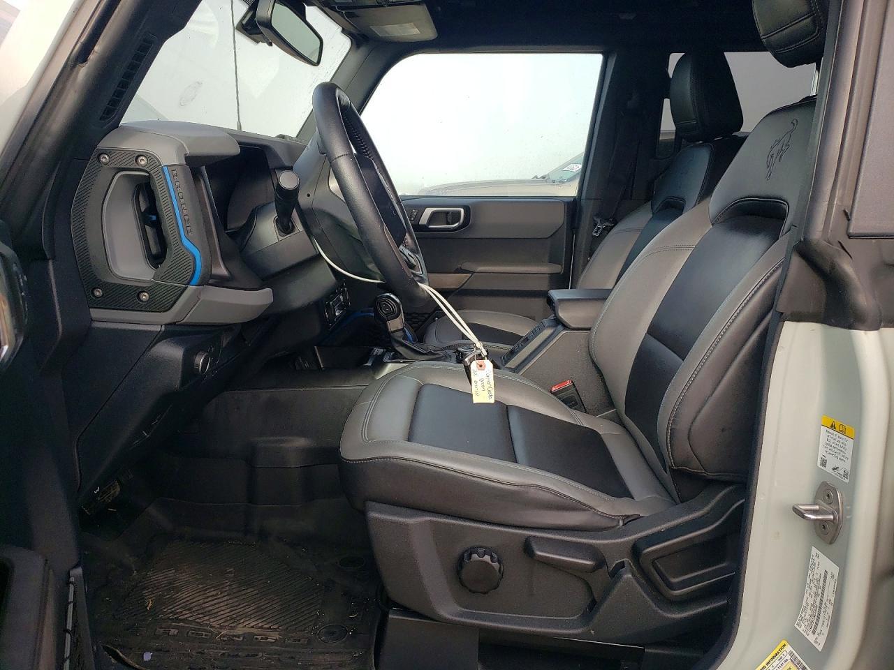 2021 FORD Bronco
