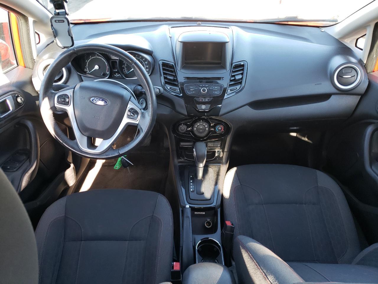 2014 FORD Fiesta