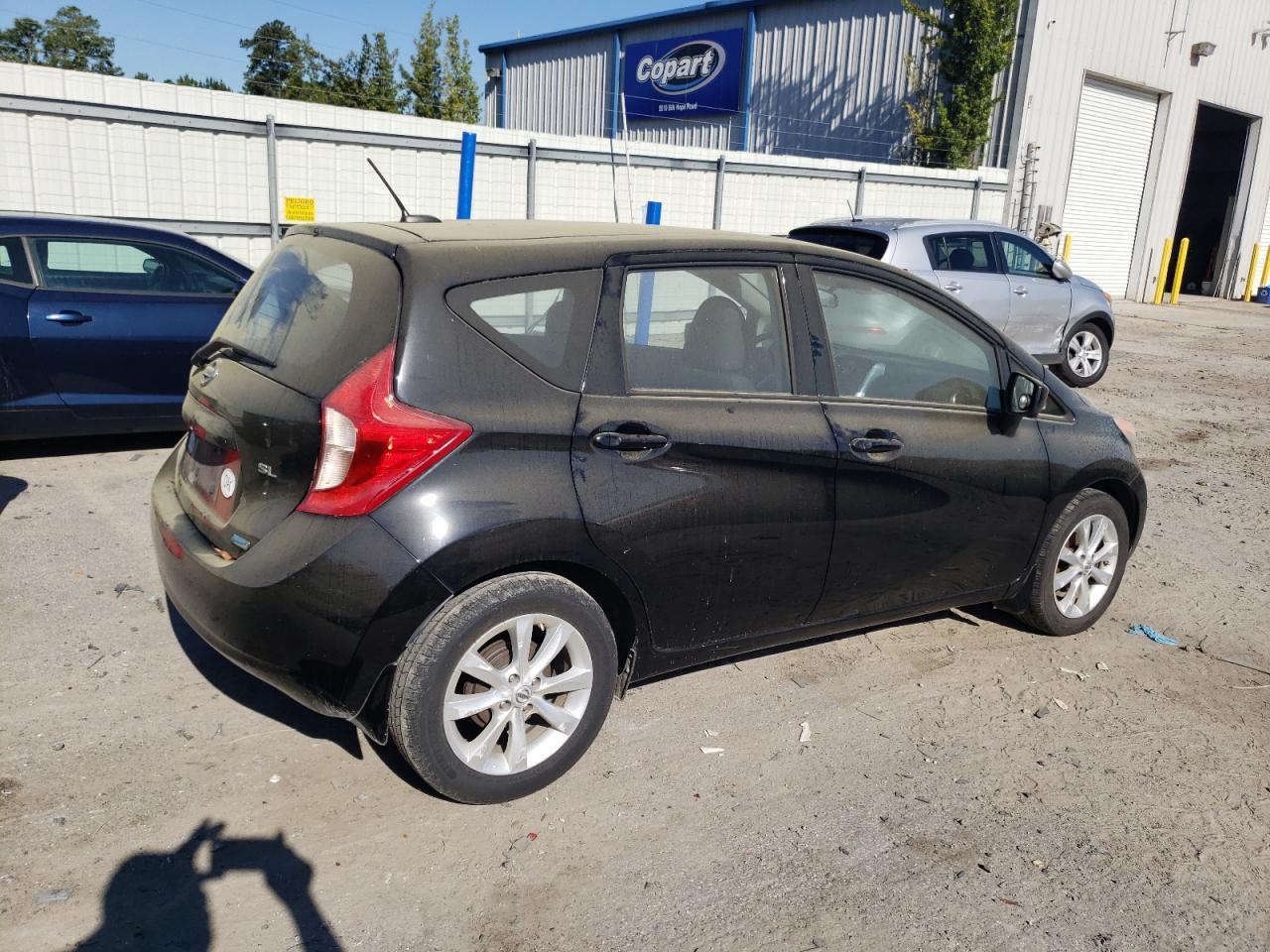 2015 NISSAN VERSA