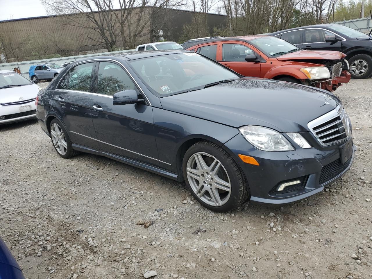 2010 MERCEDES-BENZ E-Class