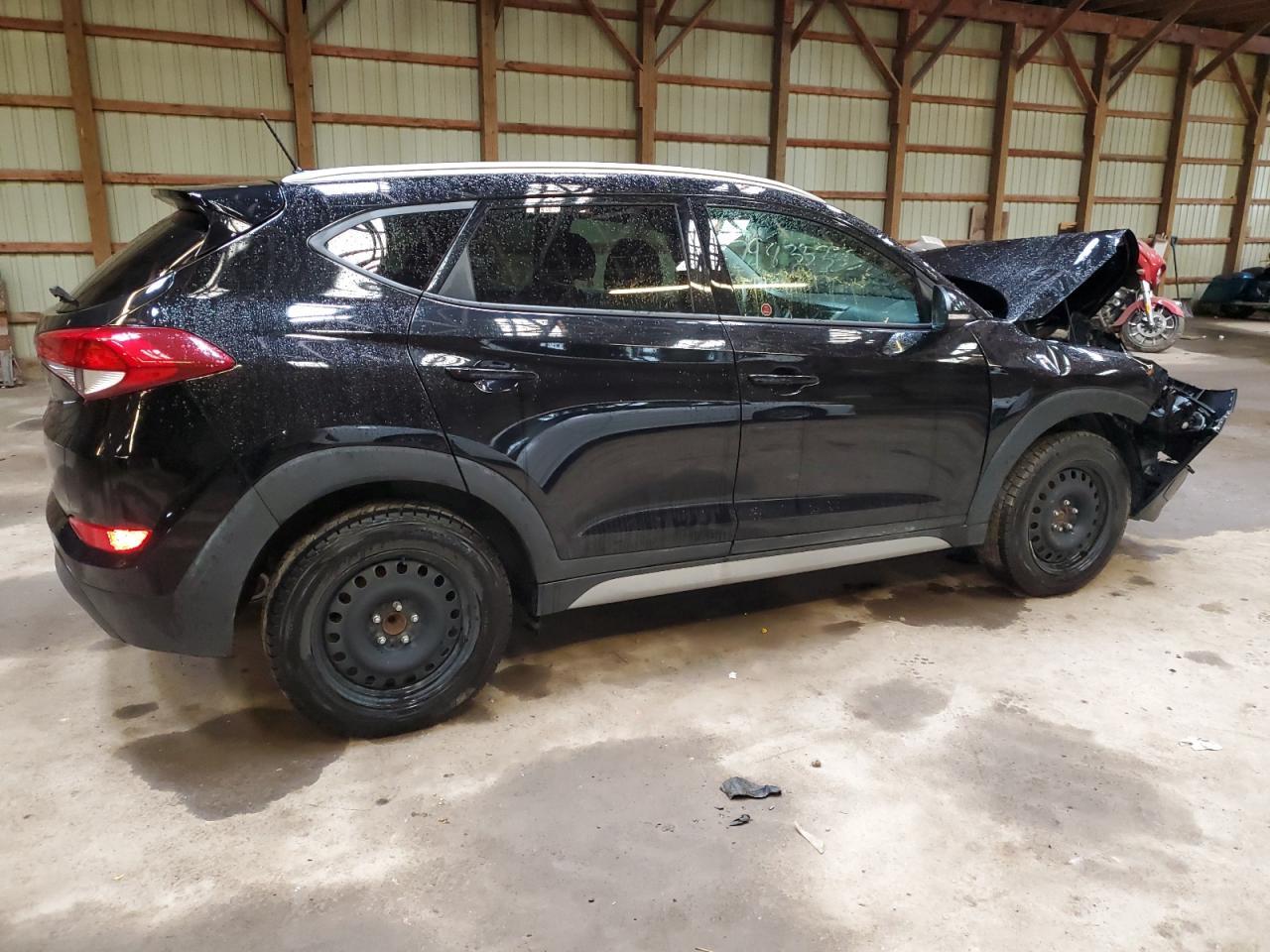2017 HYUNDAI TUCSON