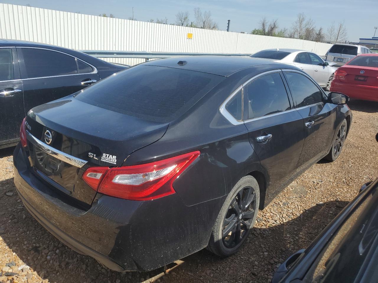 2017 NISSAN ALTIMA