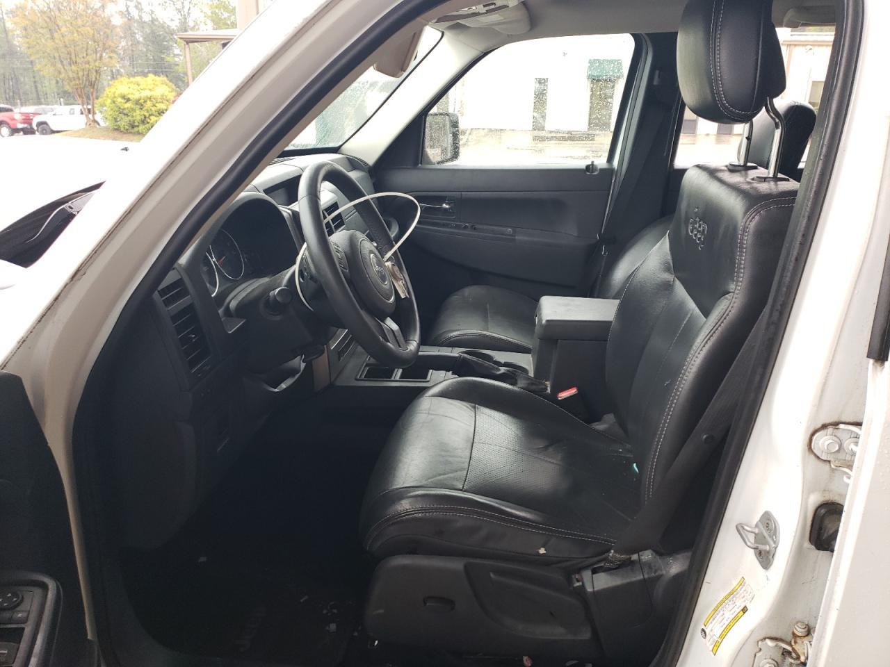 2012 JEEP Liberty