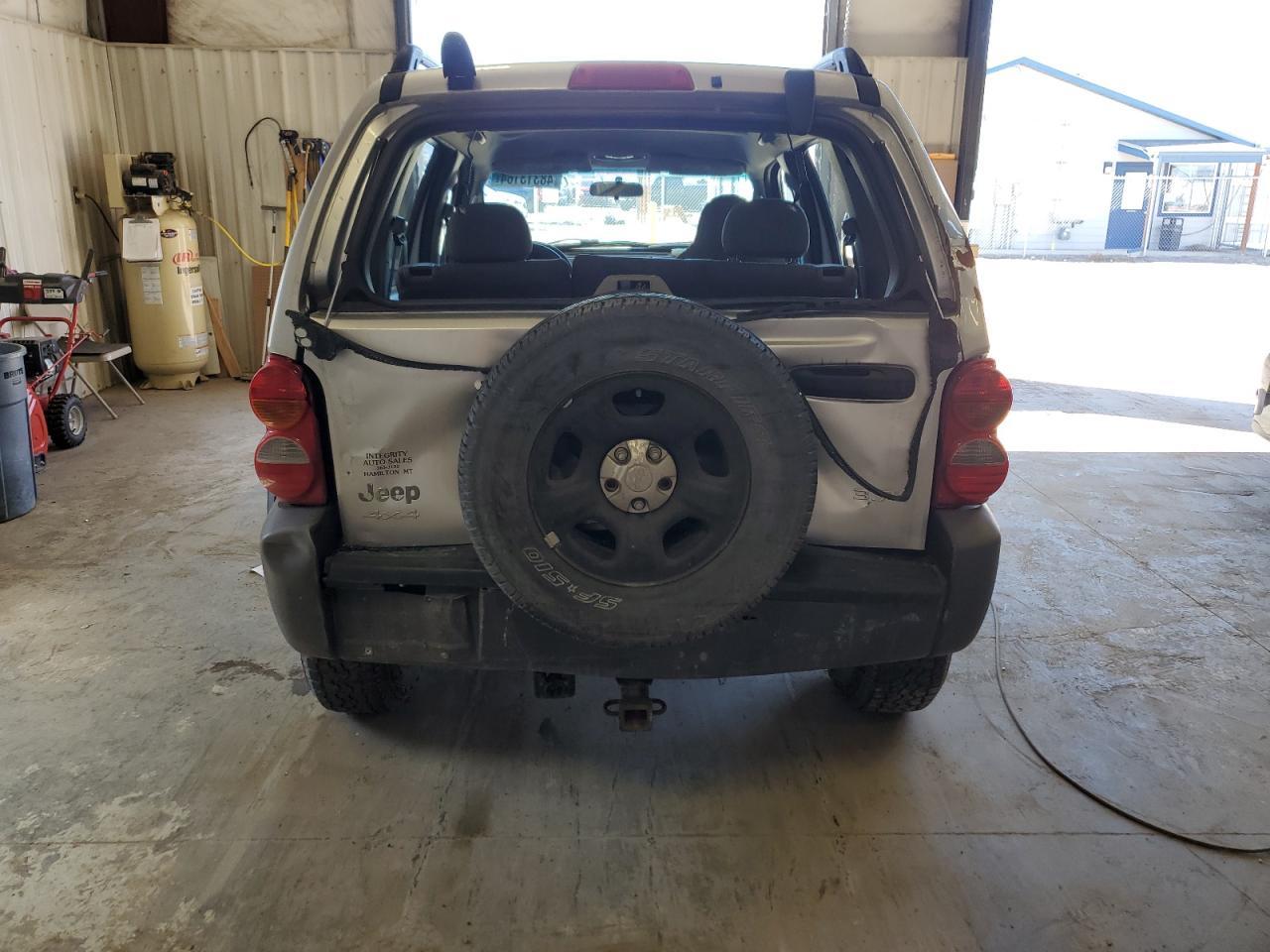 2004 JEEP Liberty