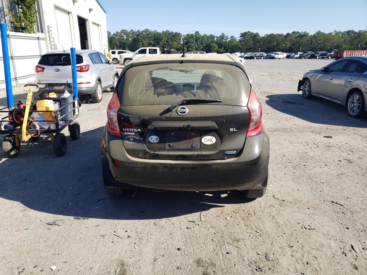 2015 NISSAN VERSA