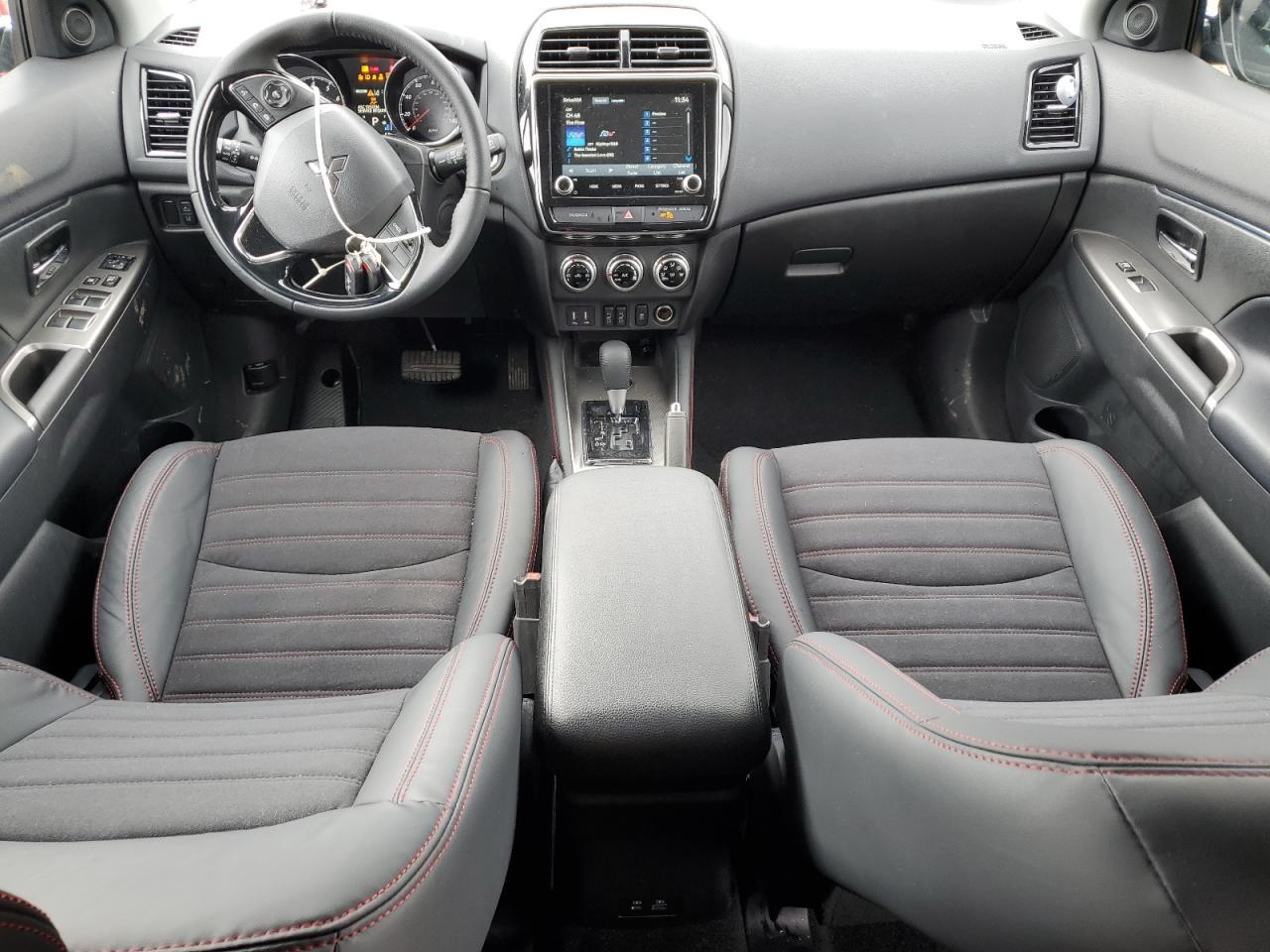 2024 MITSUBISHI outlander