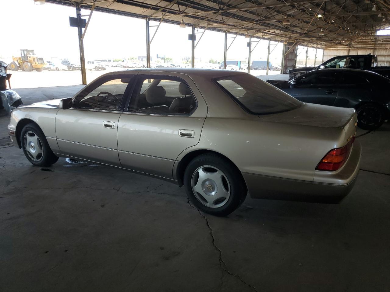1999 LEXUS Ls 400