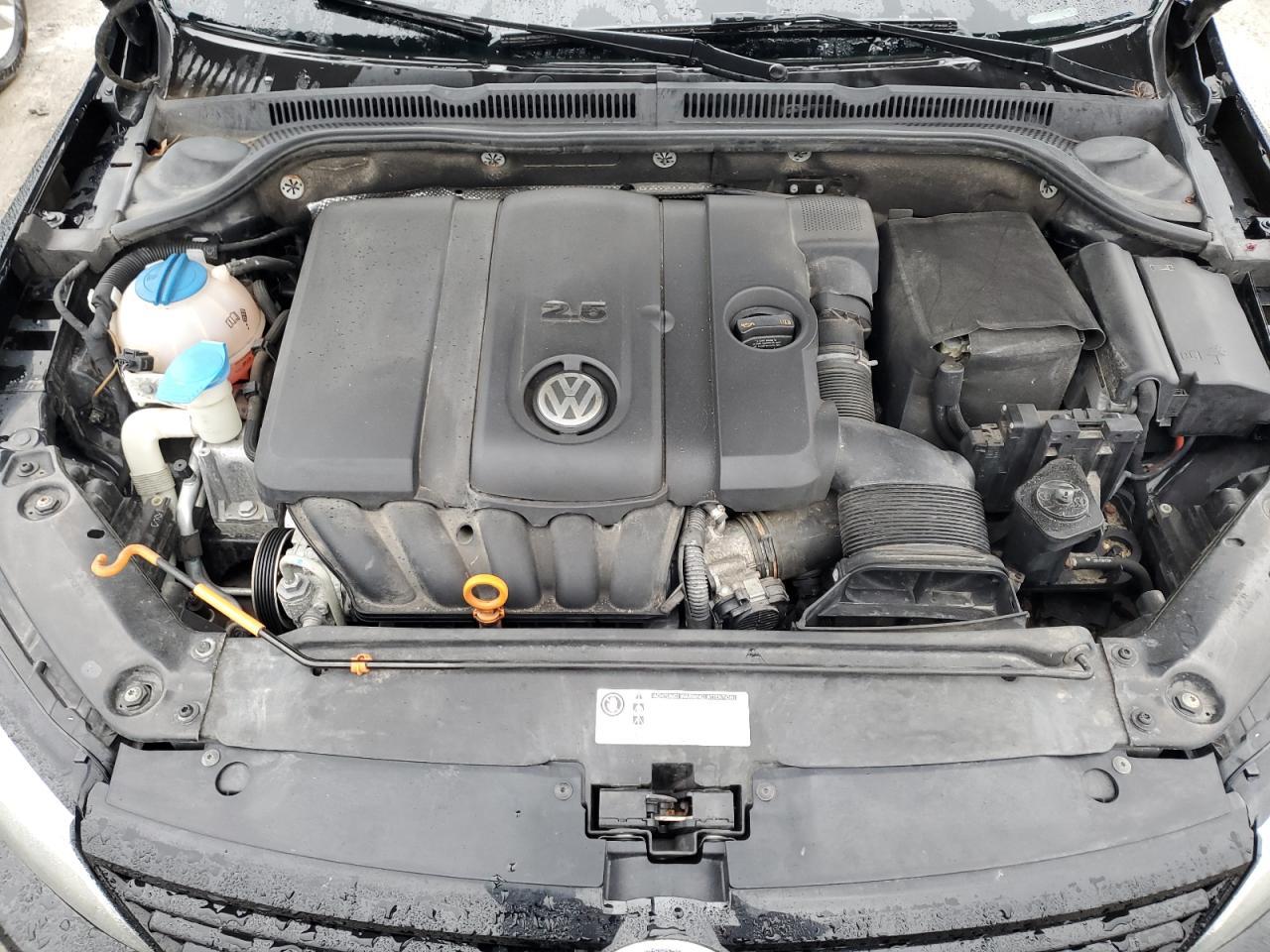 2012 VOLKSWAGEN JETTA